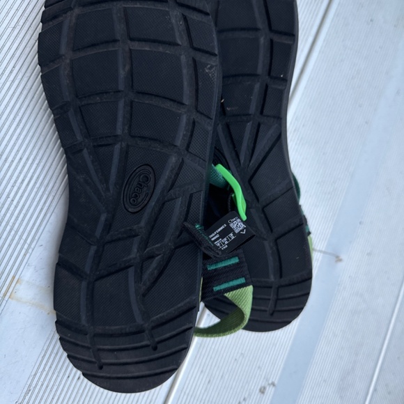 Chaco T style sandals US 9 - Picture 4 of 4